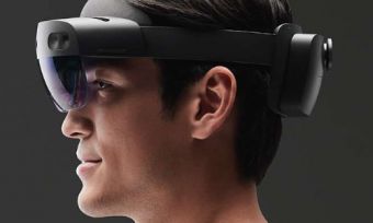 HoloLens 2